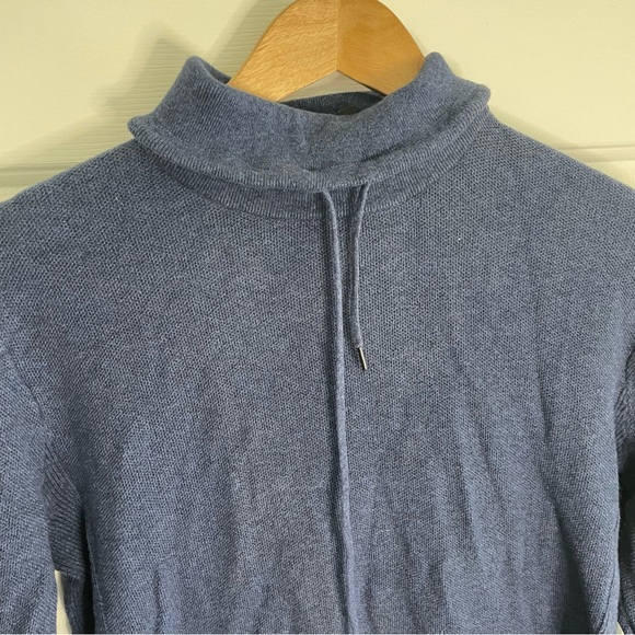 KJUS Men's Navy Turtleneck Sweater with Drawstring Size 36 S - Picture 3 of 6